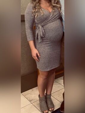 PinkBlush Heathered pink maternity dress size medium